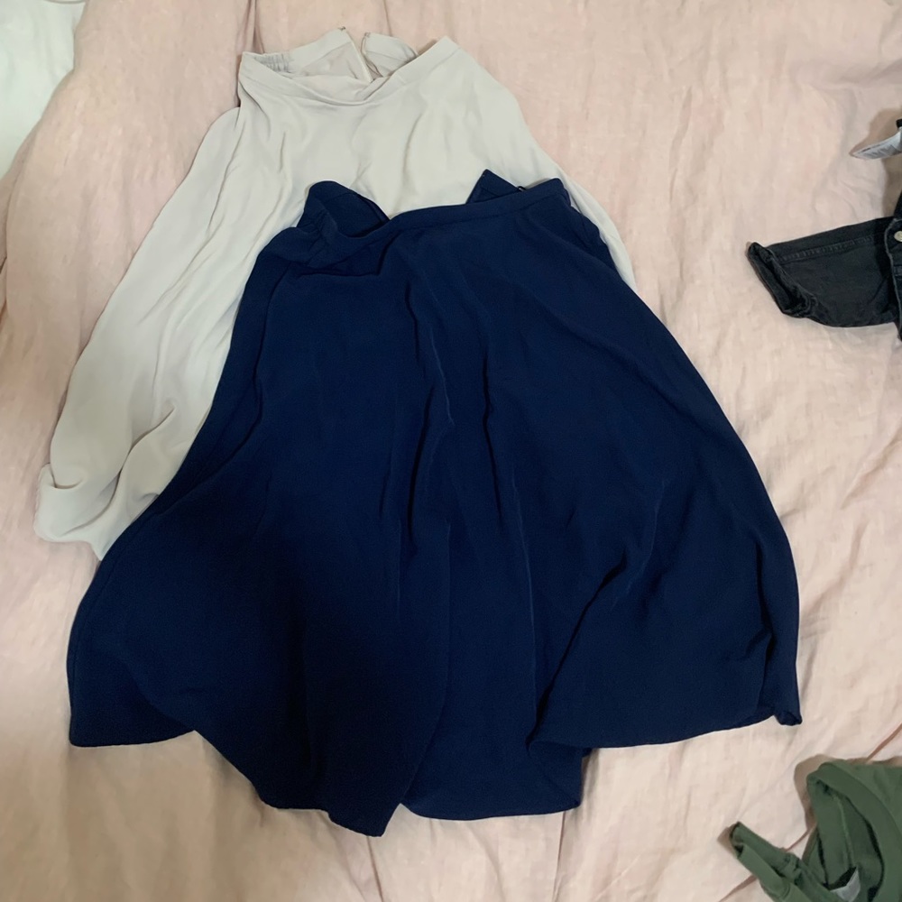 Uniqlo Flare Midi Skirt Size small